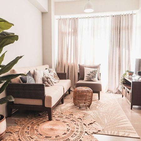 Modern Tropical Luxe Apartment - Boracay Newcoast Yapak Екстериор снимка