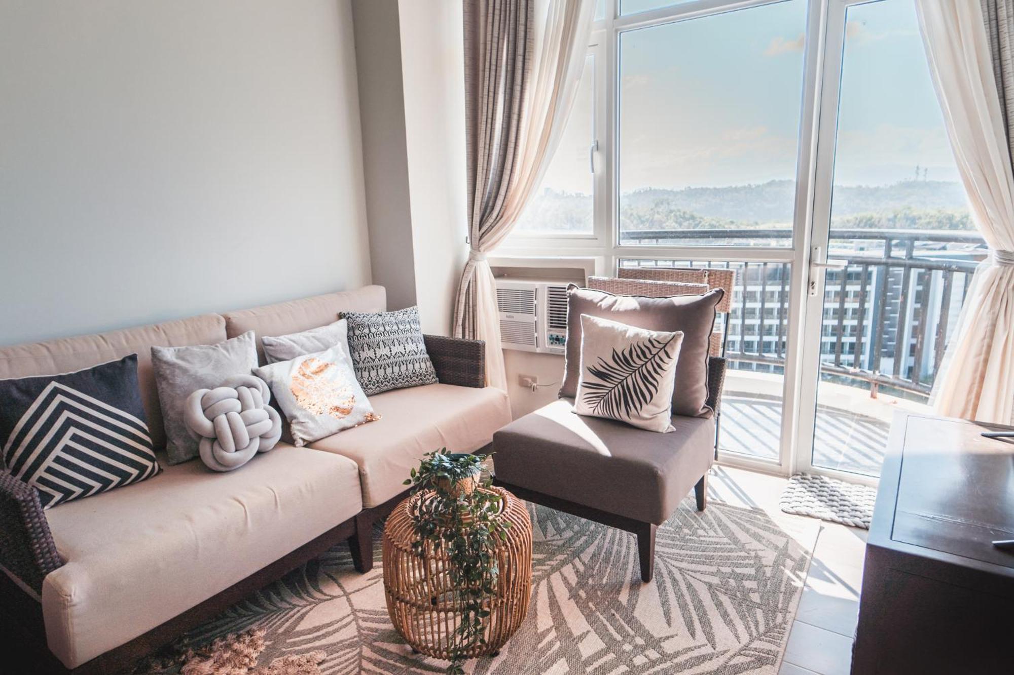 Modern Tropical Luxe Apartment - Boracay Newcoast Yapak Екстериор снимка